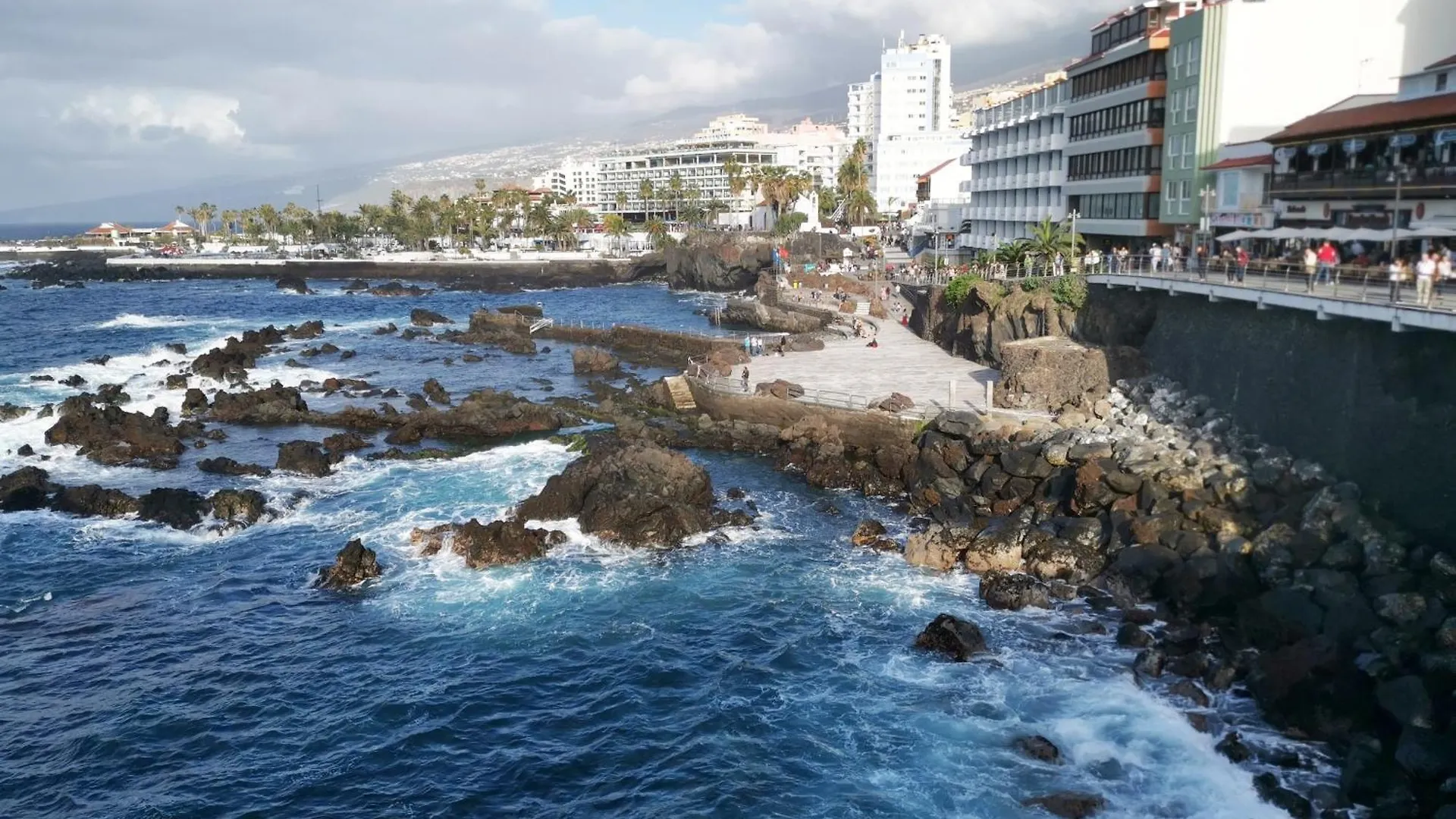 Charming Apt Puerto Cruz, Terrace & Pool Access Puerto de la Cruz  Puerto de la Cruz (Tenerife)